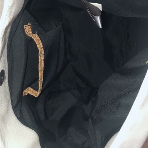 EUC Matt & Nat white leather purse - Picture 6 of 6